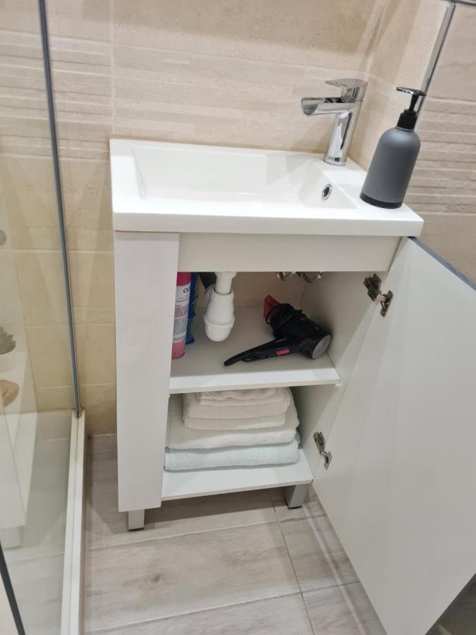 Appartement Vue Mer,Acces Direct Plage,Fibre,Clim,Parking Public Gratuit Le Barcarès Eksteriør bilde
