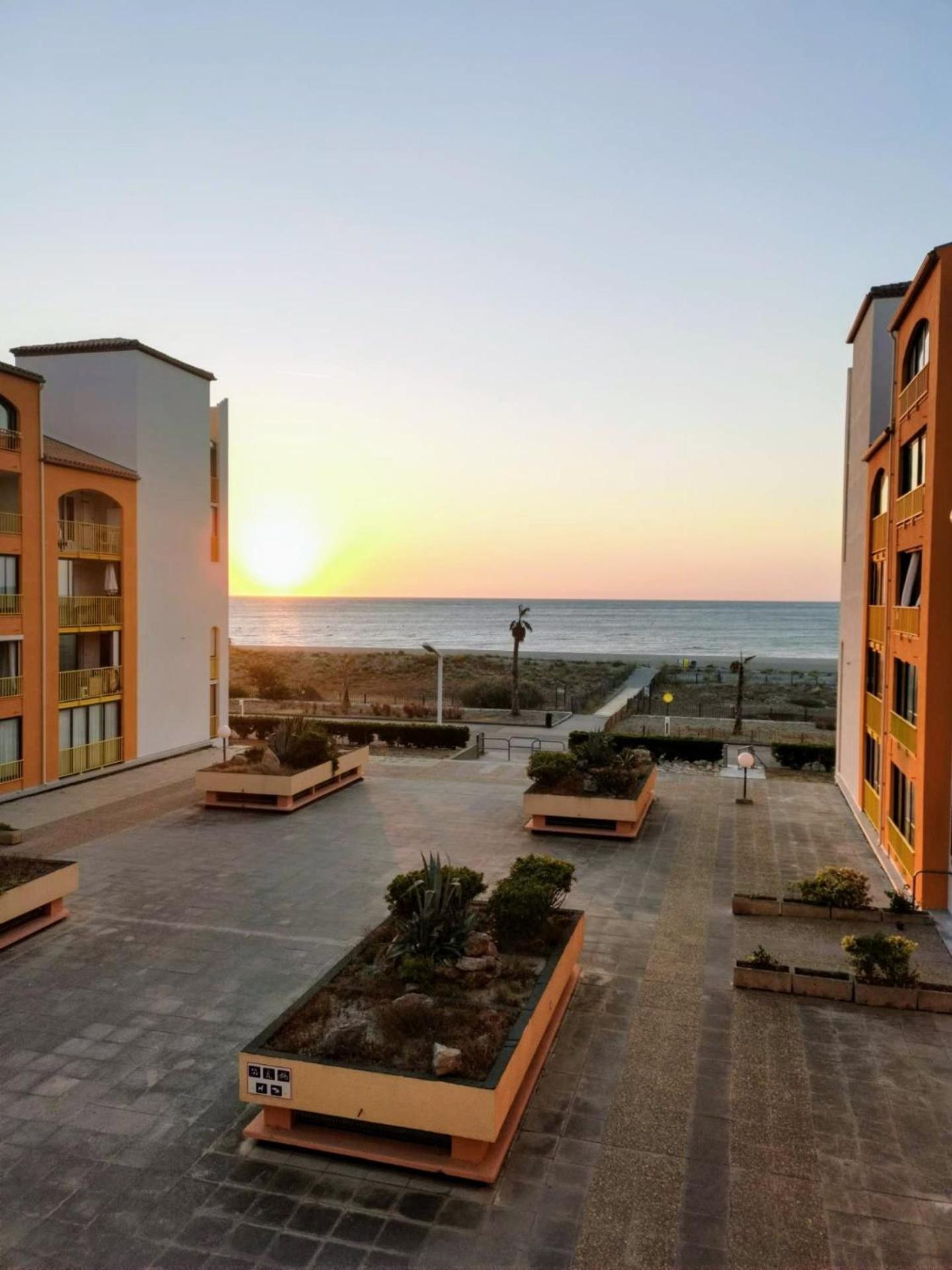 Appartement Vue Mer,Acces Direct Plage,Fibre,Clim,Parking Public Gratuit Le Barcarès Eksteriør bilde